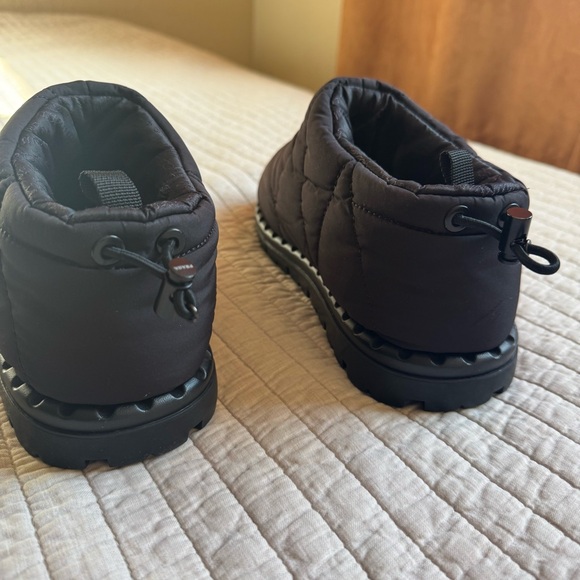Prada Padded Re-Nylon Slippers - Picture 5 of 14
